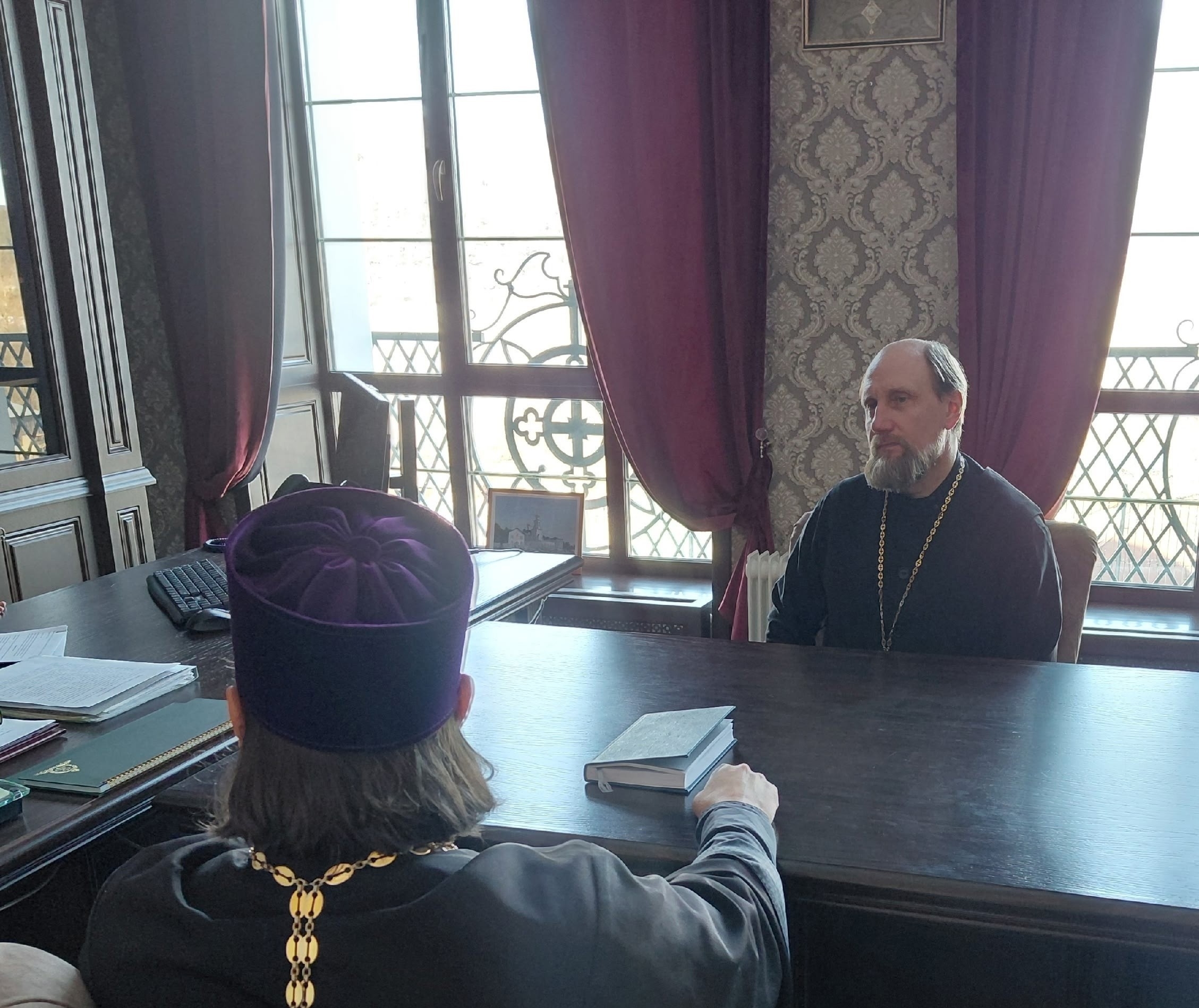 РАБОЧЕЕ СОВЕЩАНИЕ С РУКОВОДИТЕЛЯМИ ОТДЕЛОВ